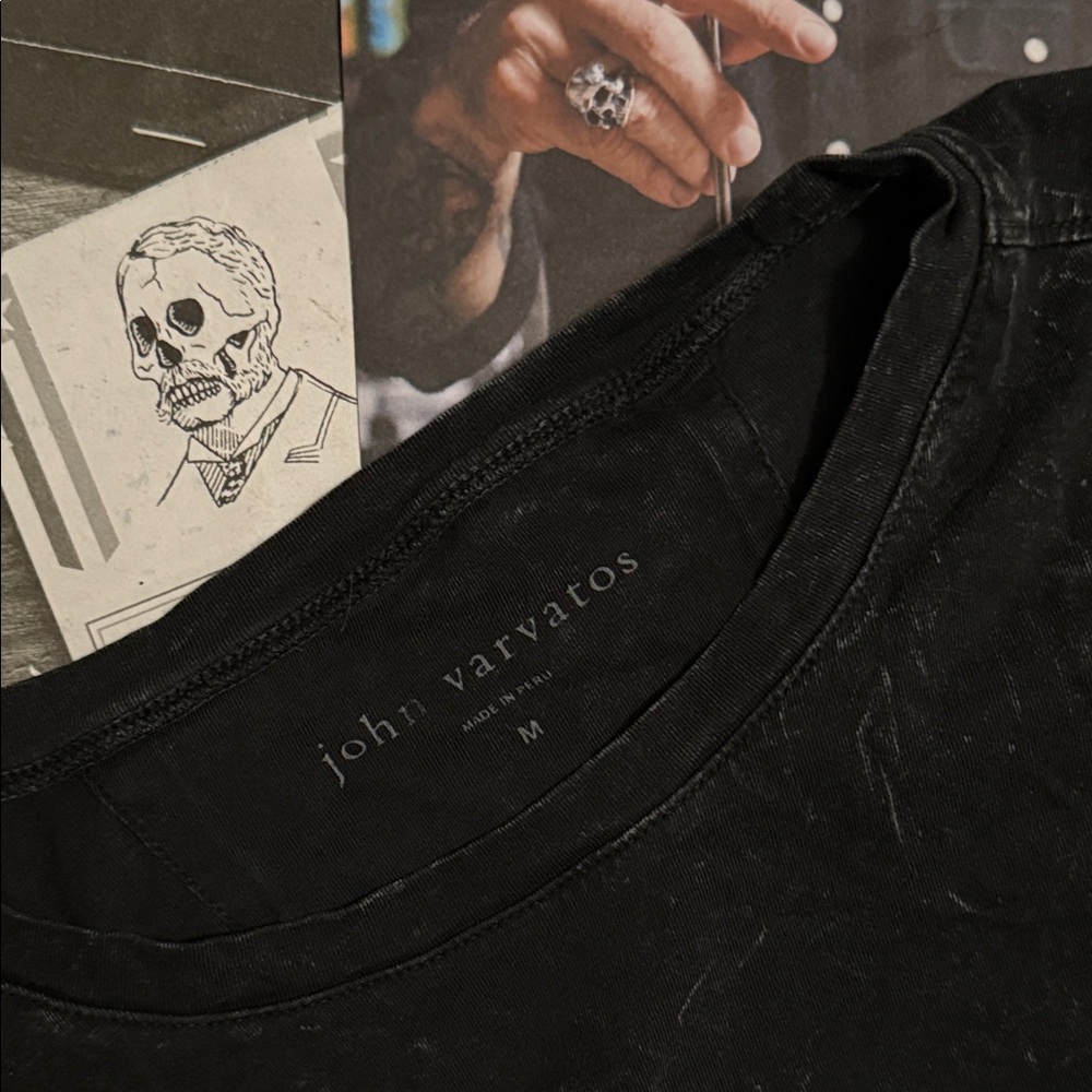 🥃 🦁 ▪️• ▫️John Varvatos x Casual Lux Vibes ▫️• 🦁▪️🥃